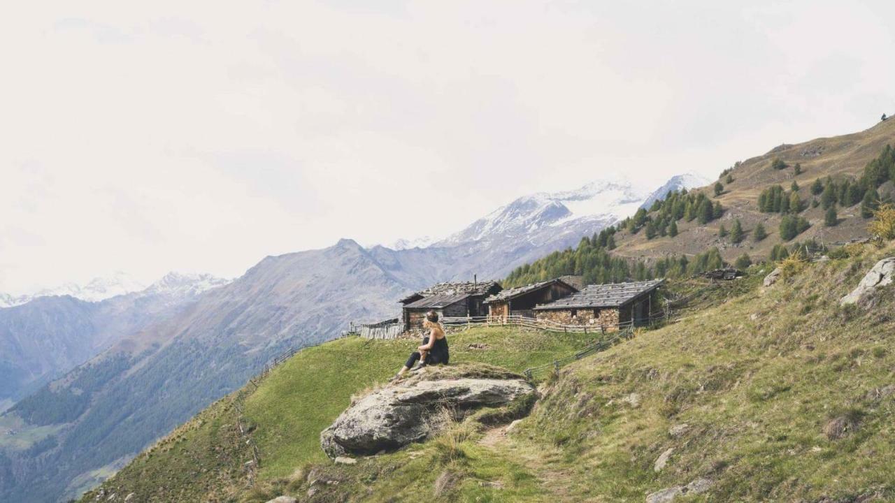 Vegan Hotel La Vimea (Adults Only) Naturns Exterior foto